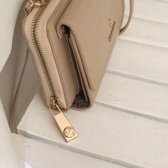🛍️SOLD Spartina Crossbody Purse Wallet Handbag  Like New Cream Tan - Picture 15 of 16